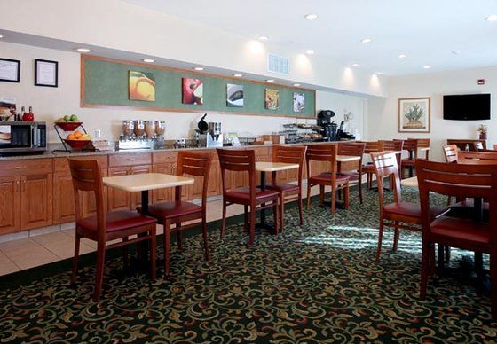 Fairfield Inn And Suites By Marriott Houston The Woodlands Restaurant photo